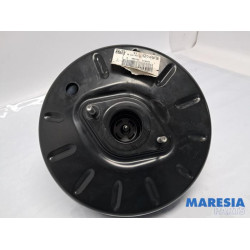 Peugeot - 208 - Brake servo