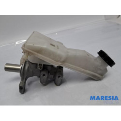 Peugeot - 208 - Hoofdremcilinder