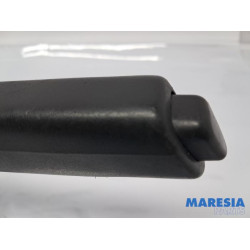 Peugeot - 208 - Parking brake lever