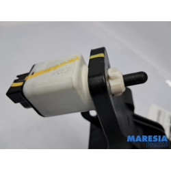 Peugeot - 208 - Rempedaal