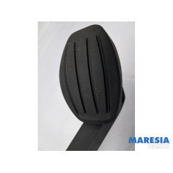 Peugeot - 208 - Rempedaal