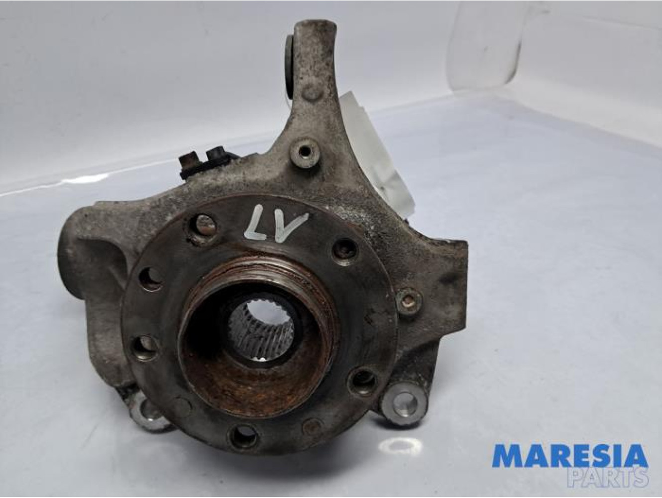 Alfa Romeo - Giulietta - Knuckle, front left