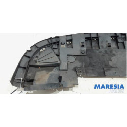 Renault - Trafic - Bumper bottom