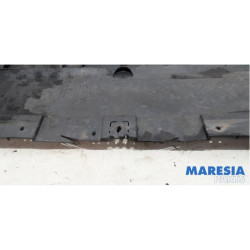 Renault - Trafic - Bumper bottom
