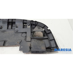 Renault - Trafic - Bumper bottom