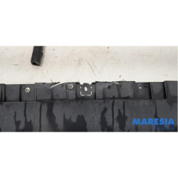 Renault - Trafic - Bumper bottom