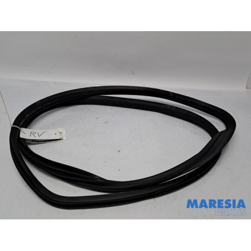 Alfa Romeo - Giulietta - Joint caoutchouc portière 4portes avant droite