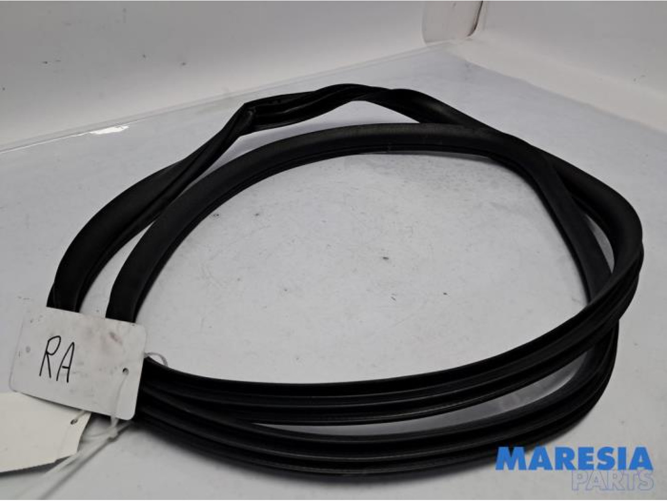 Alfa Romeo - Giulietta - Portierrubber 4Deurs rechts-achter