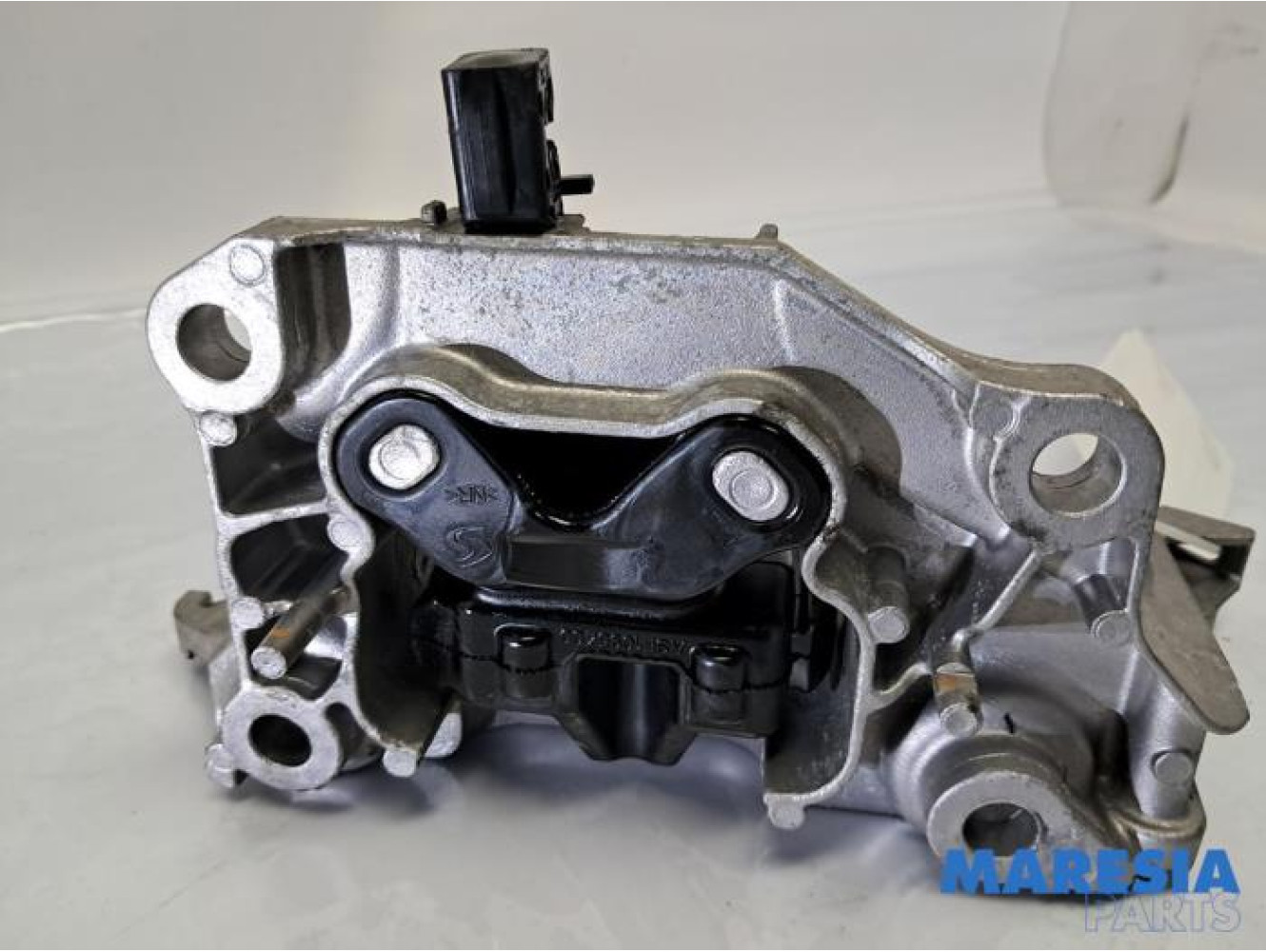 Peugeot - 208 - Gearbox mount