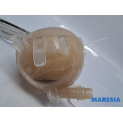 Peugeot - 208 - Expansion vessel