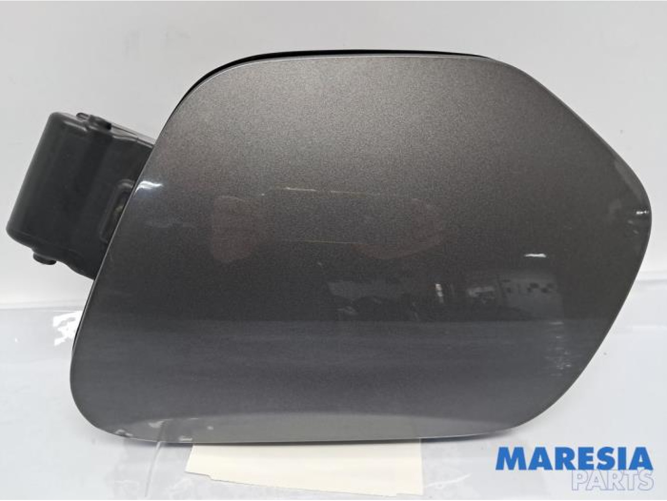 Peugeot - 208 - Tankklappe