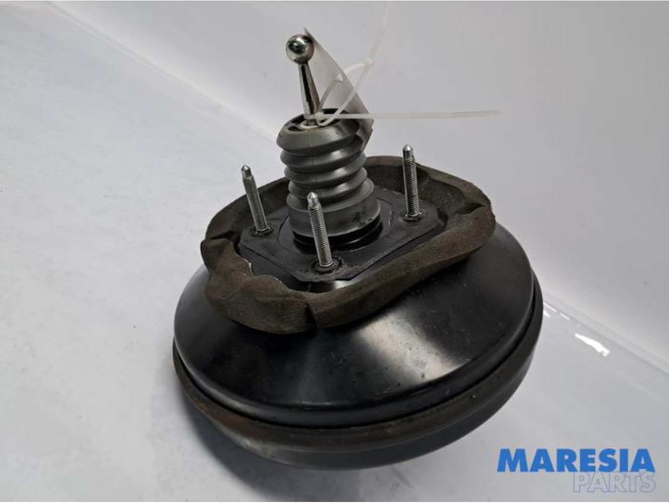 Peugeot - 208 - Brake servo