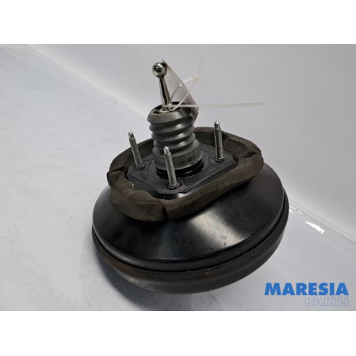 Peugeot - 208 - Brake servo