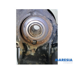 Peugeot - 208 - Achsschenkel links vorne