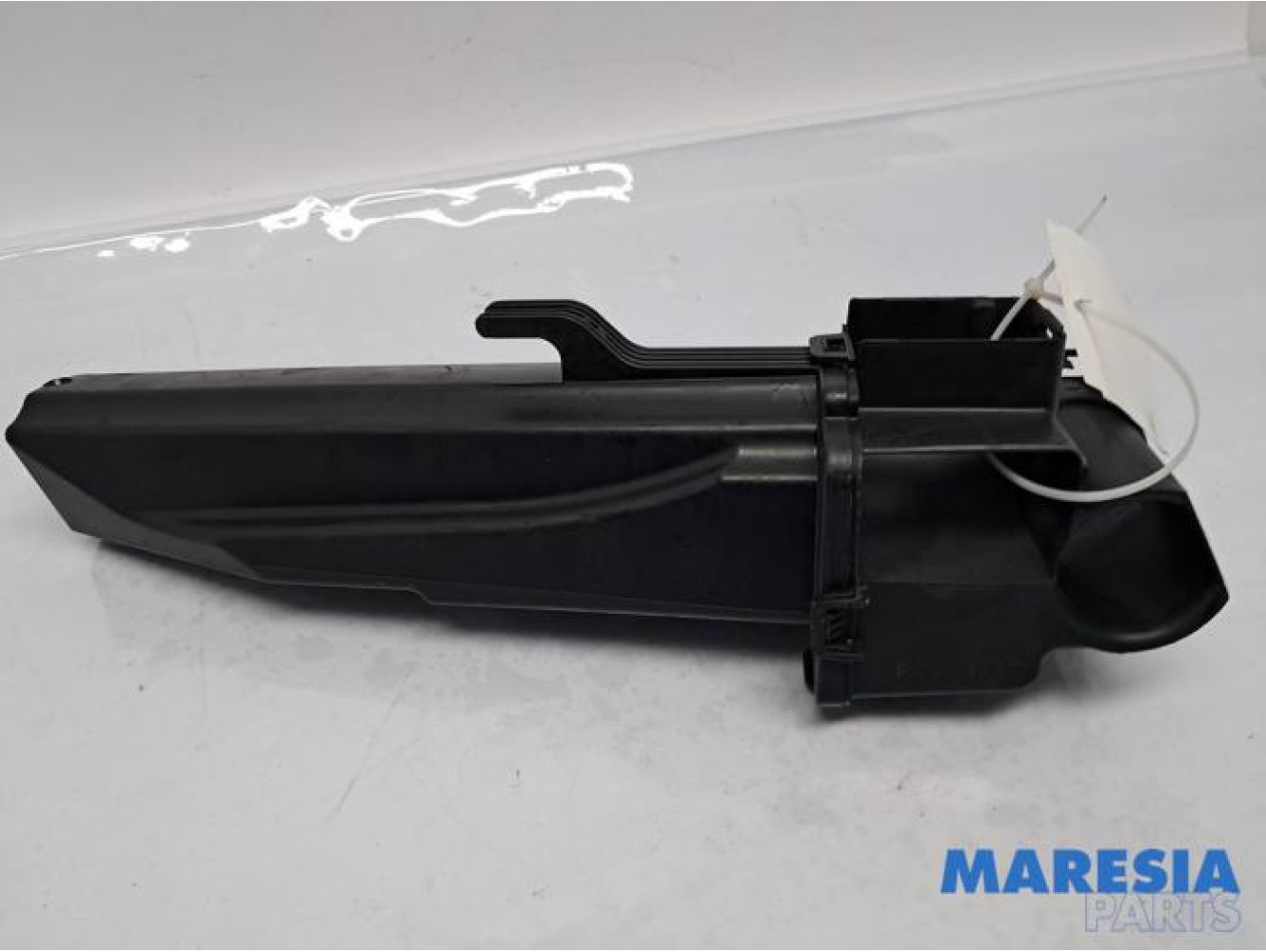 Peugeot - 208 - Resonance housing