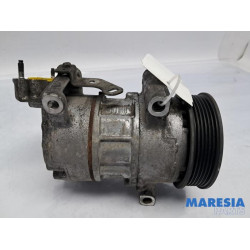 Peugeot - 208 - Air conditioning pump