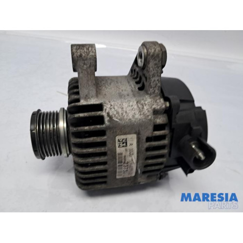 Peugeot - 208 - Dynamo