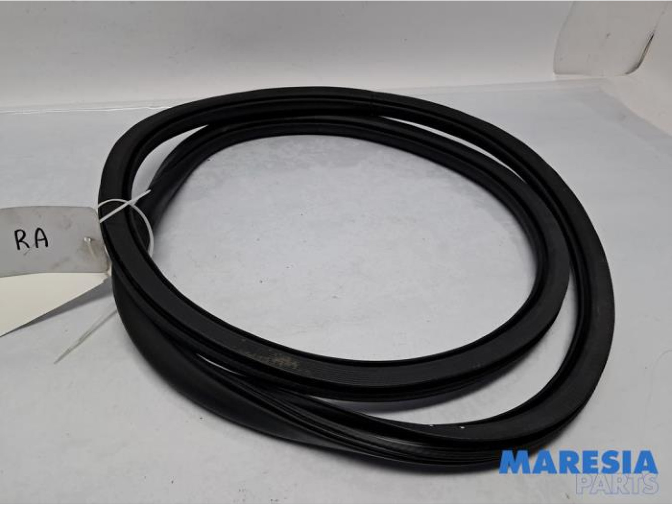 Peugeot - 208 - Joint caoutchouc portière 4portes arrière droite