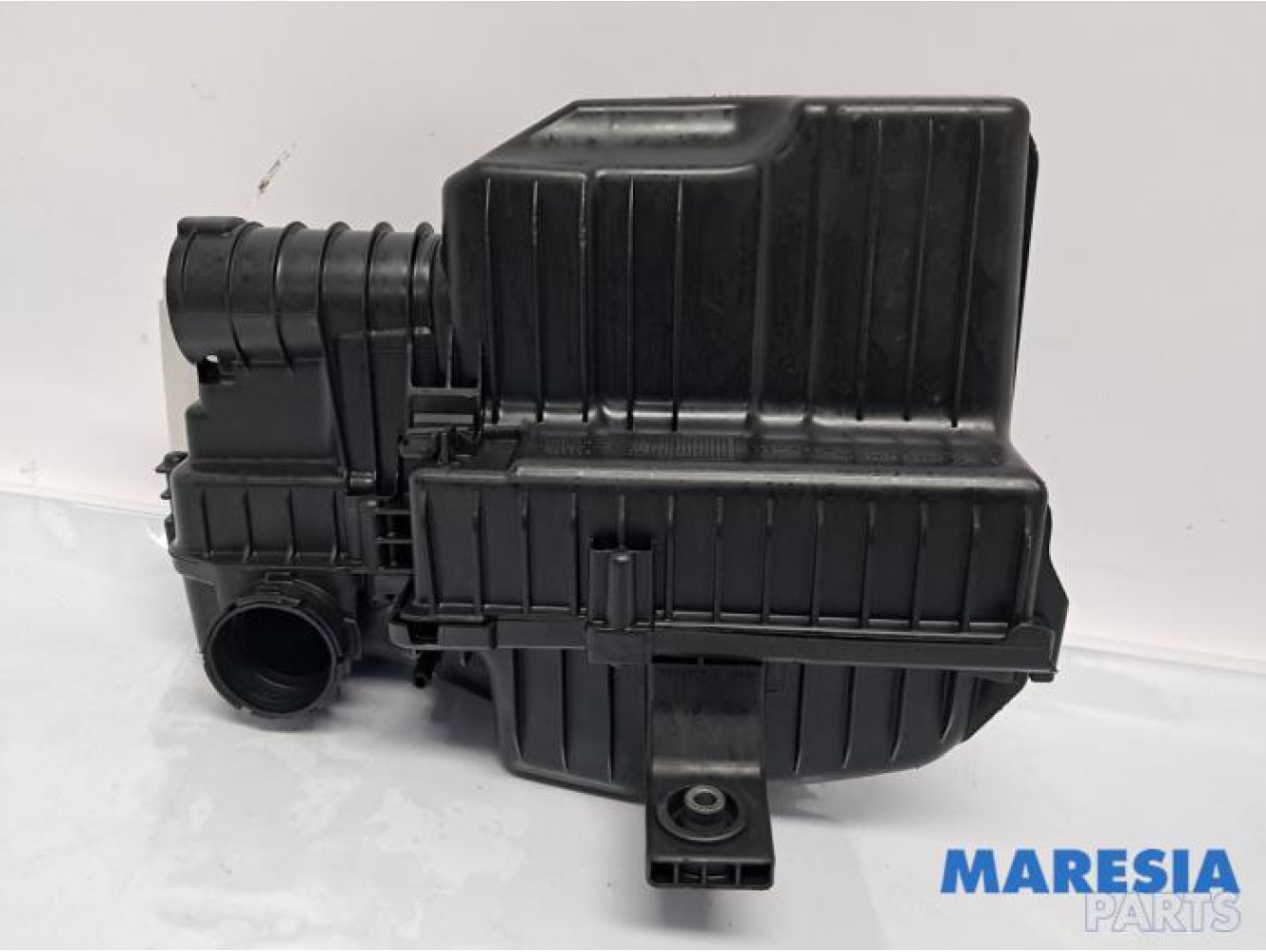 Peugeot - 208 - Air box