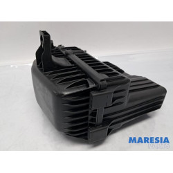 Peugeot - 208 - Air box
