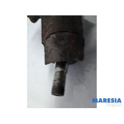 Peugeot - 307 - Achsschenkel links vorne