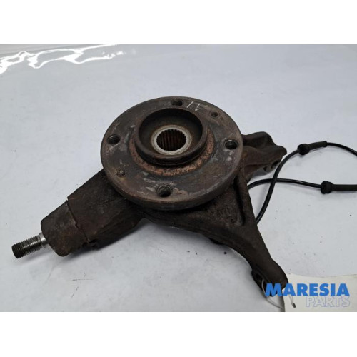 Peugeot - 307 - Achsschenkel links vorne