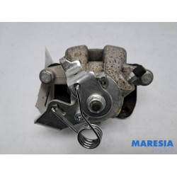 Peugeot - 307 - Remklauw (Tang) links-achter