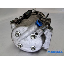 Peugeot - 208 - Air conditioning pump