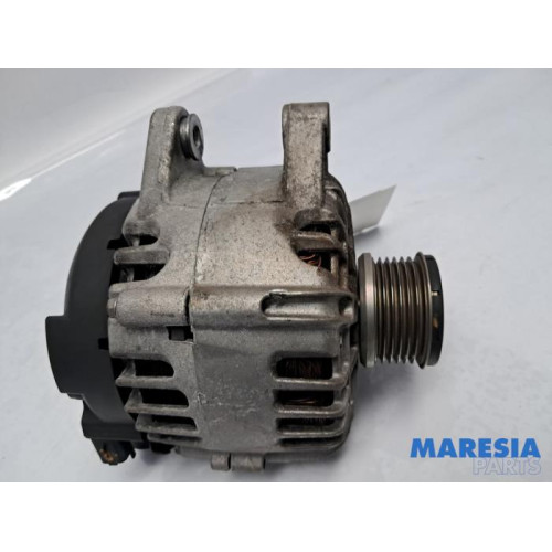 Peugeot - 208 - Dynamo