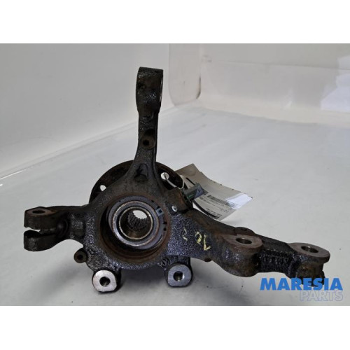 Peugeot - 208 - Fusee links-voor