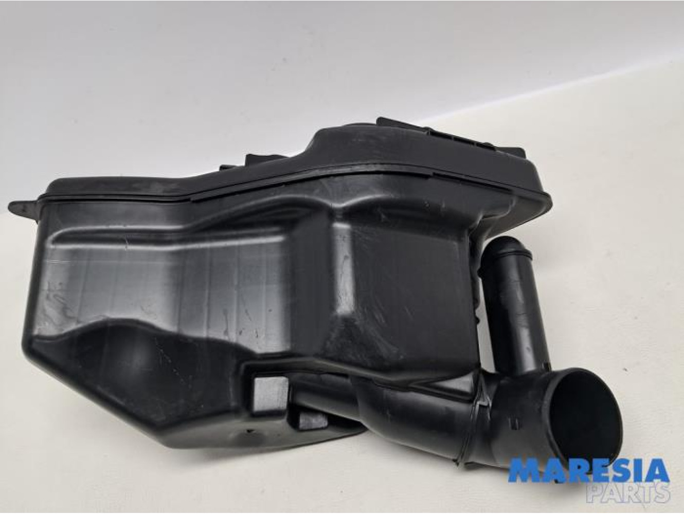 Peugeot - Partner - Resonance housing