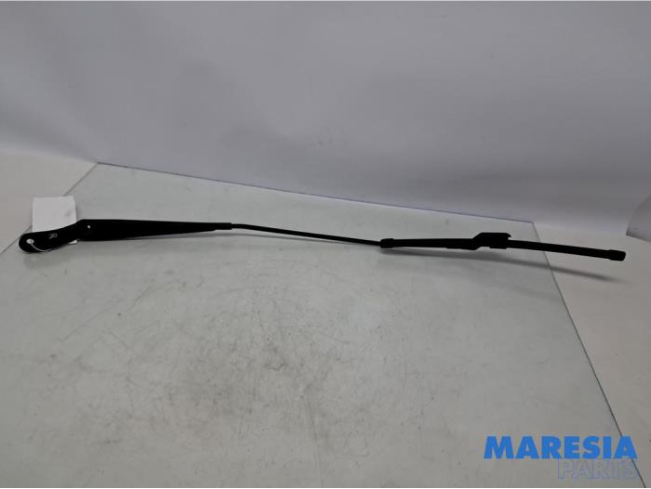 Peugeot - Partner - Front wiper arm