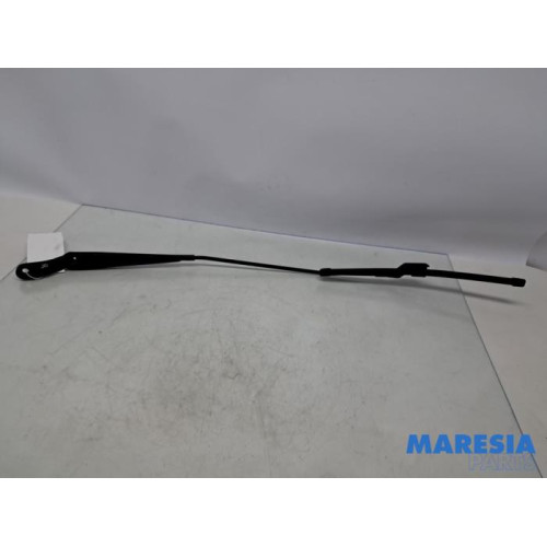 Peugeot - Partner - Scheibenwischerarm vorne