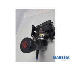 Peugeot - Partner - Stuurbekrachtiging Pomp