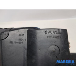 Peugeot - Partner - Tank cap cover