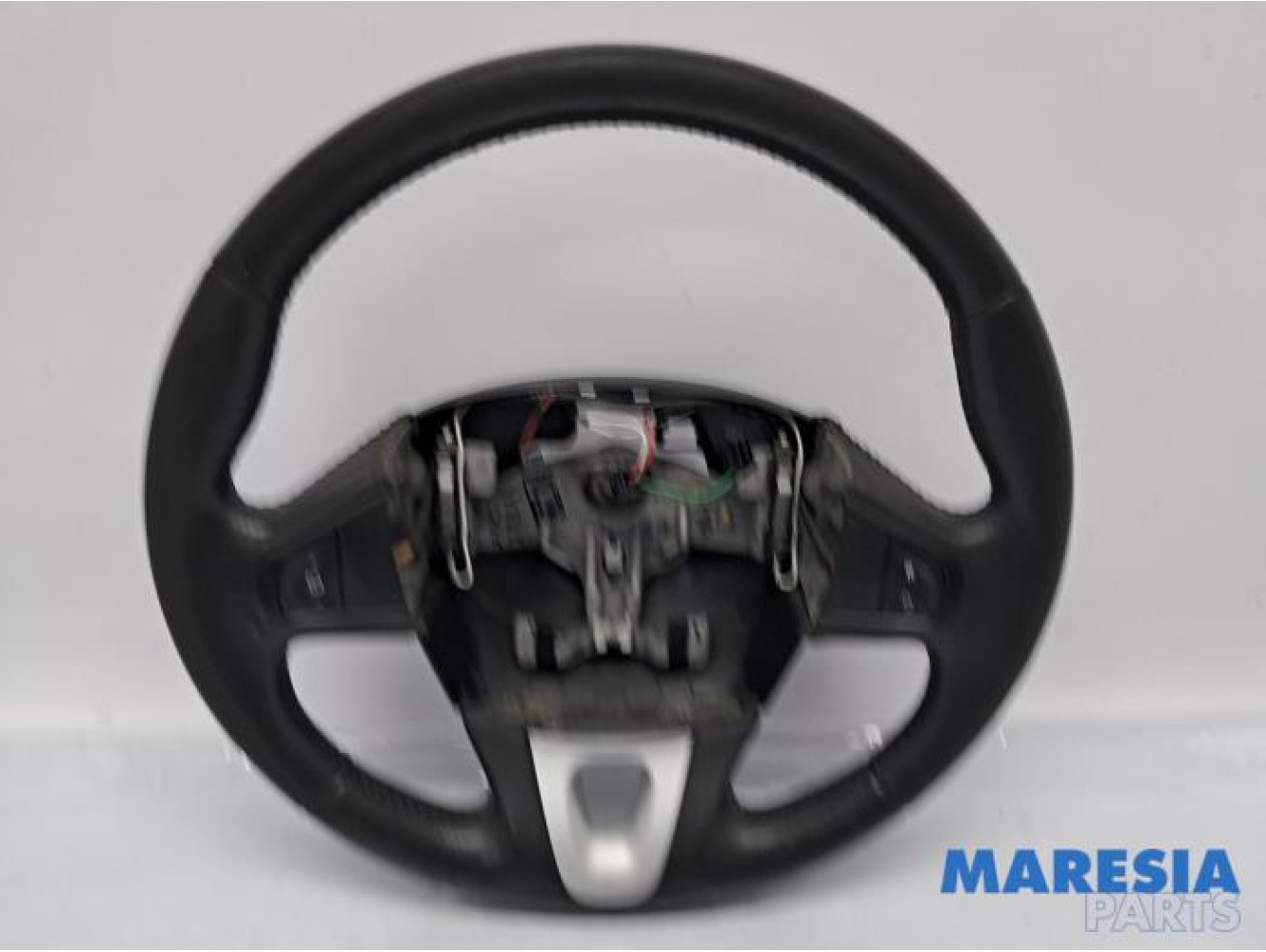 Renault - Megane - Steering wheel