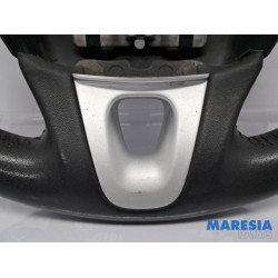 Renault - Megane - Steering wheel