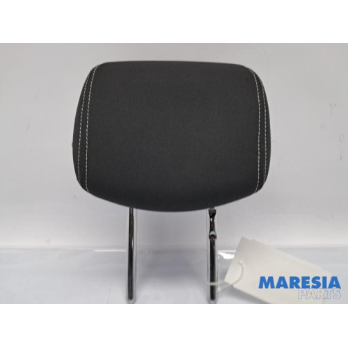 Renault - Megane - Headrest