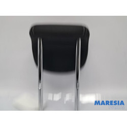 Renault - Megane - Headrest
