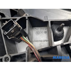 Renault - Megane - Wing mirror, left