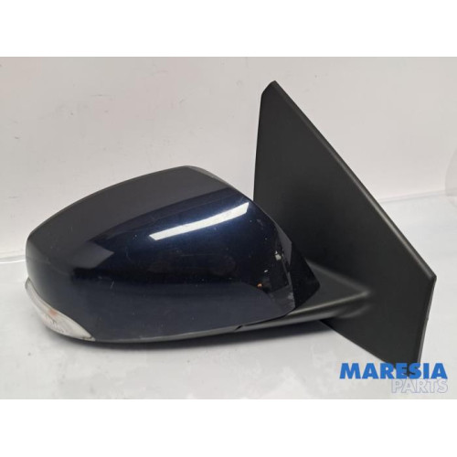 Renault - Megane - Wing mirror, right