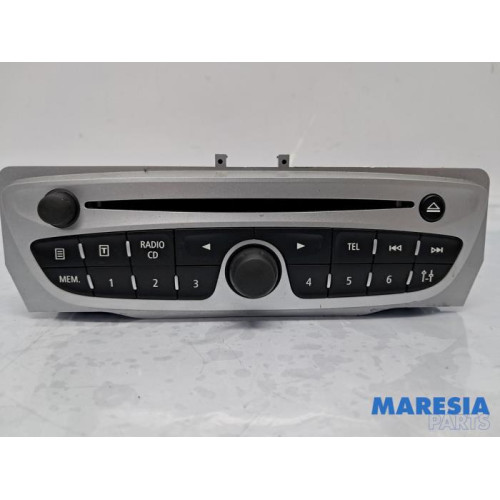 Renault - Megane - Radio CD player