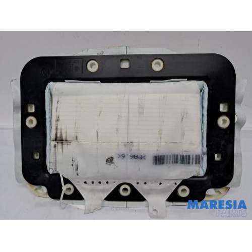 Renault - Megane - Right airbag (dashboard)