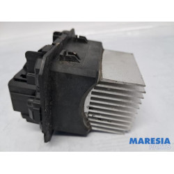 Renault - Megane - Heater resistor