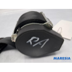 Renault - Megane - Rear seatbelt, right