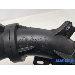 Peugeot - 2008 - Turbo Pijp