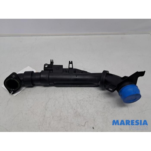 Peugeot - 2008 - Turbo Pijp