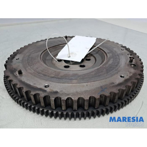 Renault - Clio - Vliegwiel