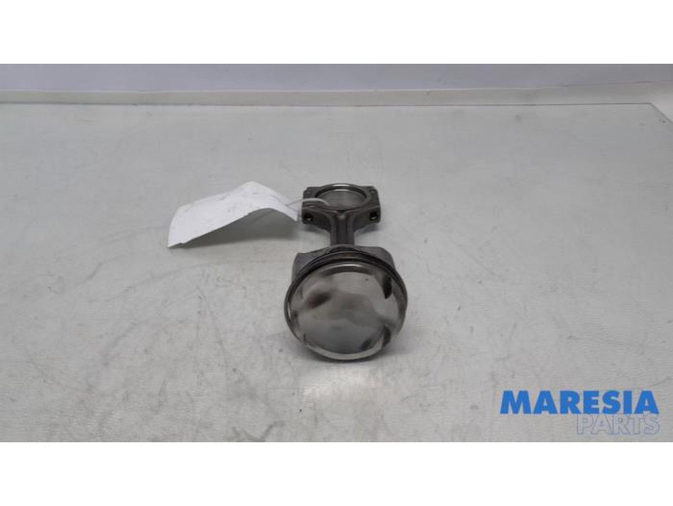 Renault - Clio - Connecting rod