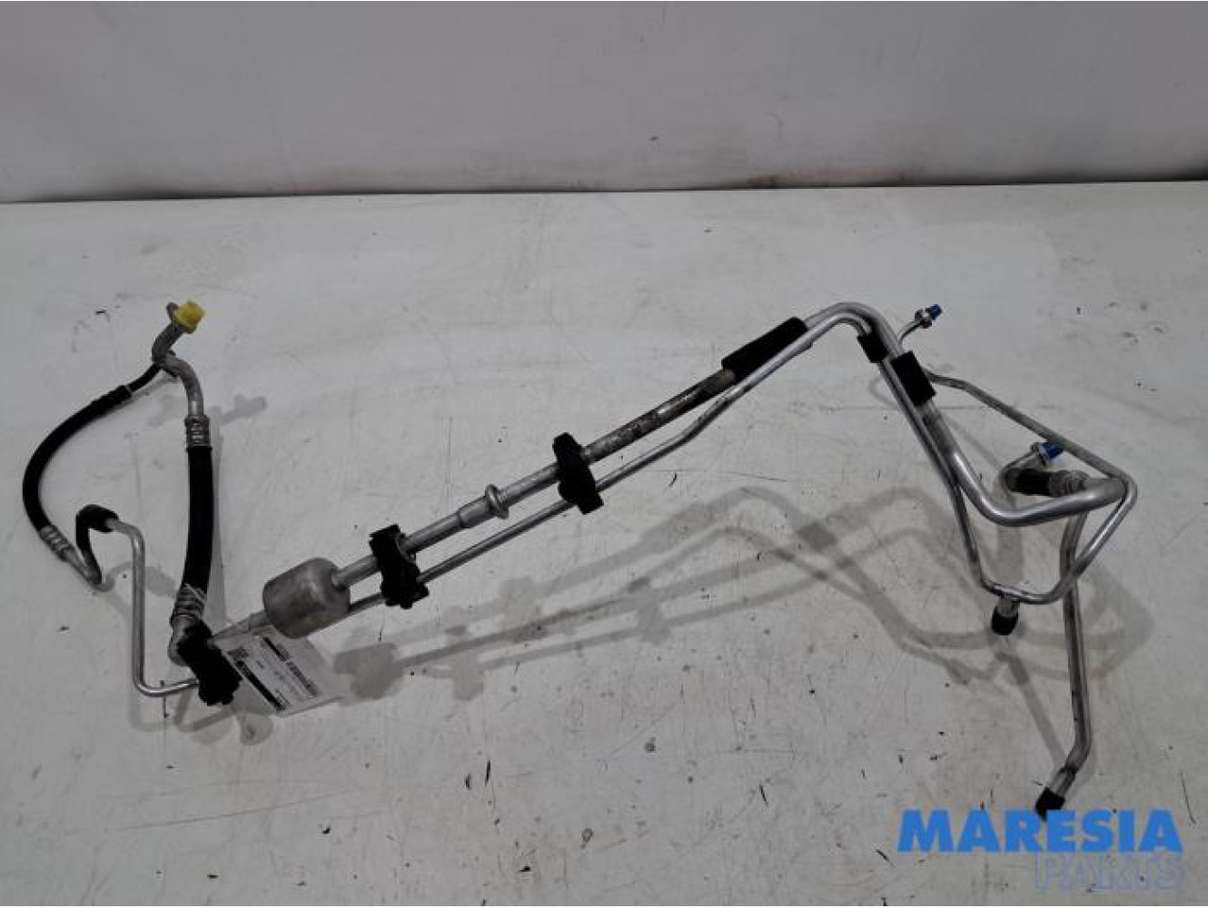 Citroen - C6 - Tuyau clim